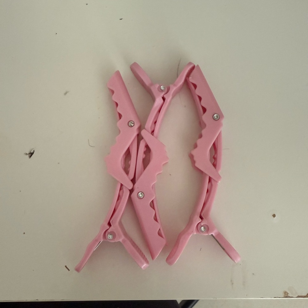 Set of 3 Pink Hair Clips